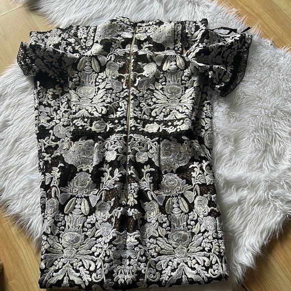 Marchessa Notte black & white floral embroidered size 4 nwt - Picture 3 of 13